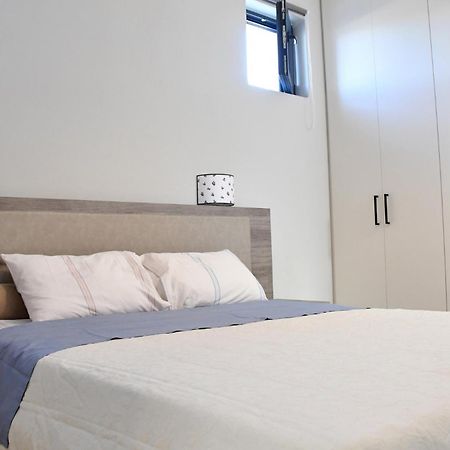 Polles Εlies Cozy Αpartment Apartment Aegina Bagian luar foto