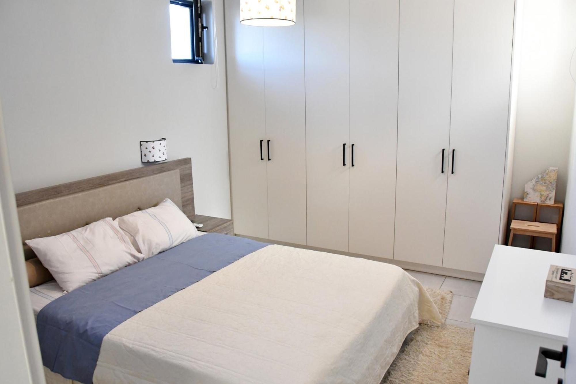 Polles Εlies Cozy Αpartment Apartment Aegina Bagian luar foto