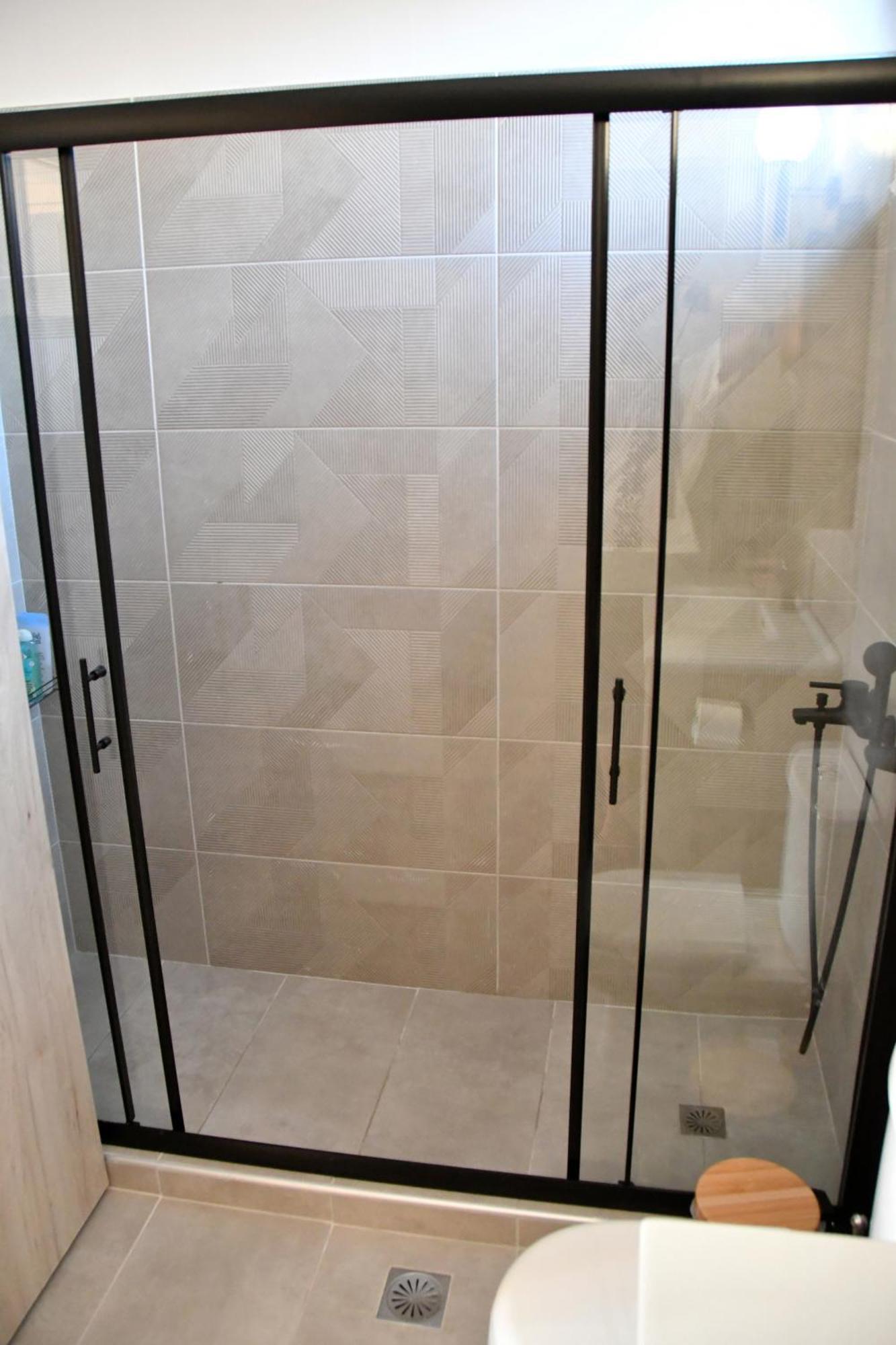Polles Εlies Cozy Αpartment Apartment Aegina Bagian luar foto