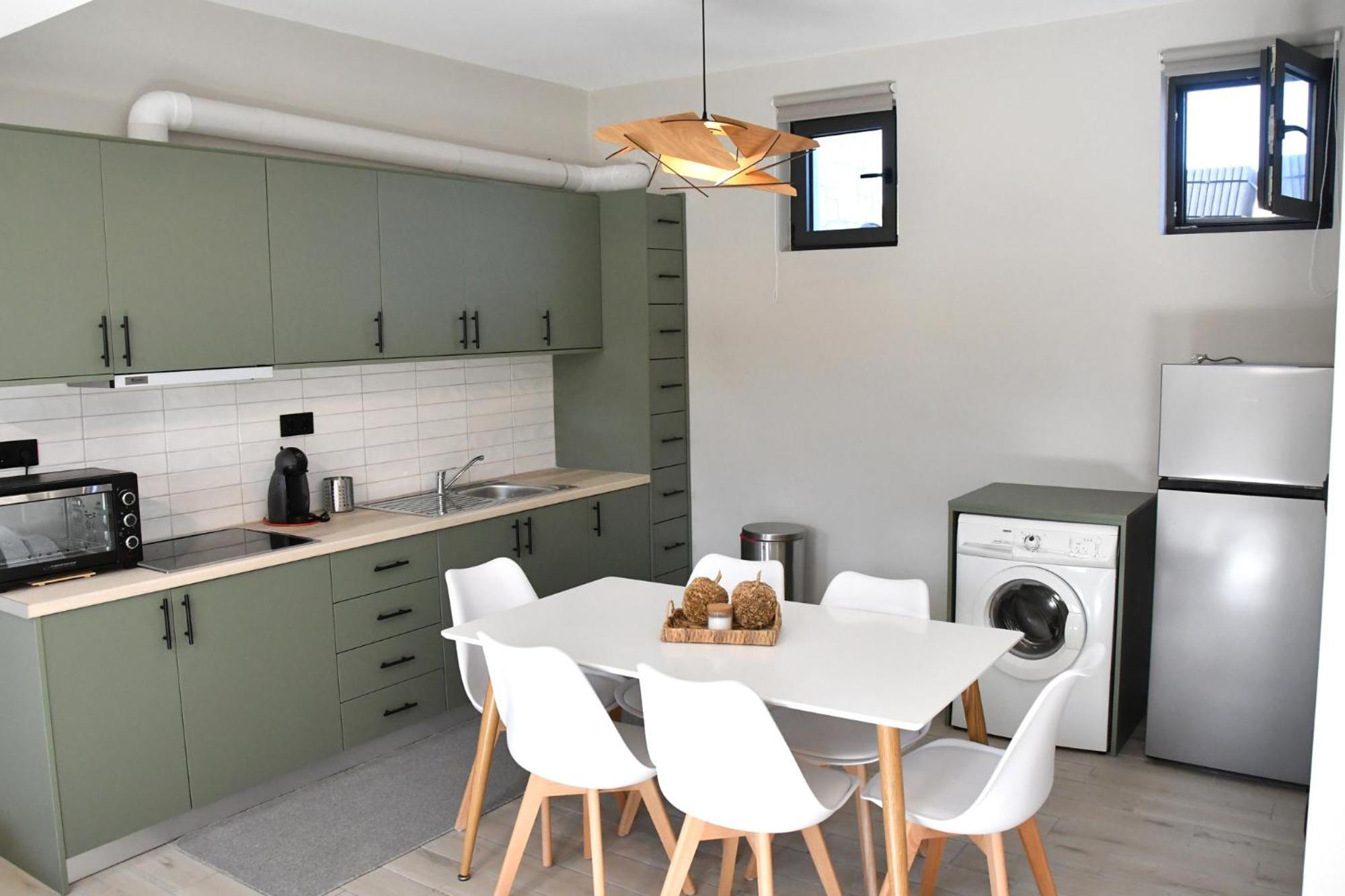 Polles Εlies Cozy Αpartment Apartment Aegina Bagian luar foto